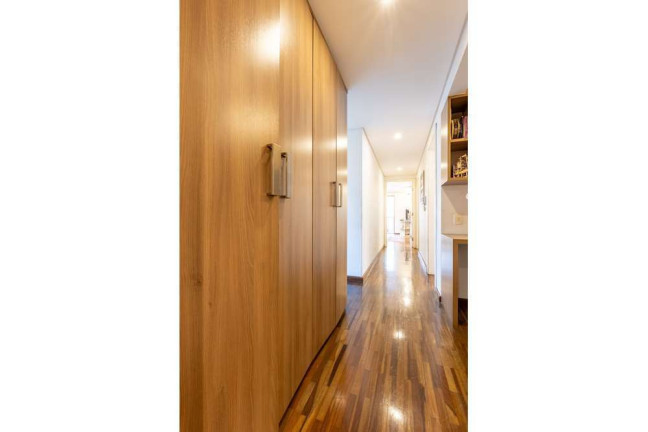 Imagem Apartamento com 3 Quartos à Venda, 193 m² em Moema - São Paulo