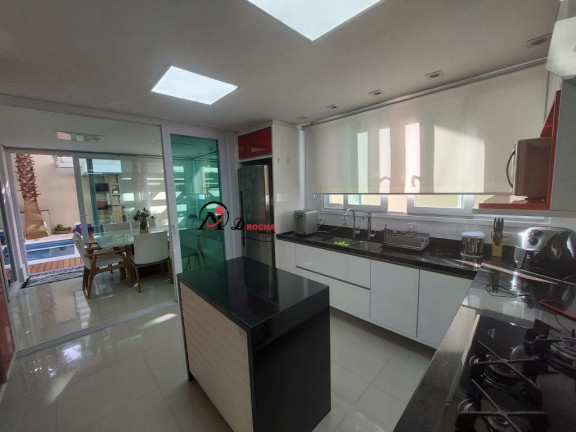 Imagem Casa com 4 Quartos à Venda, 270 m² em Alphaville - Barueri