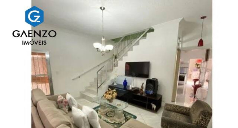 Imagem Sobrado com 3 Quartos à Venda, 257 m² em Ayrosa - Osasco