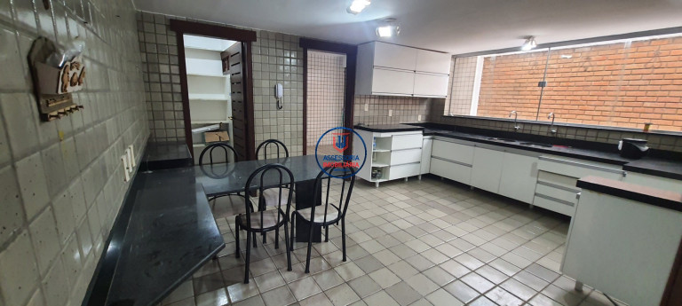 Imagem Casa com 5 Quartos para Alugar ou Temporada, 339 m² em Capim Macio - Natal