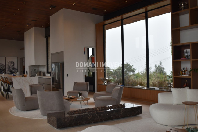 Imagem Casa com 11 Quartos à Venda, 2.460 m² em Região De Descansópolis - Campos Do Jordão Imagem Casa com 11 Quartos à Venda, 2.460 m² em Região De Descansópolis - Campos Do Jordão
