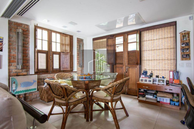 Imagem Casa com 9 Quartos à Venda, 434 m² em Ferradura - Armação Dos Búzios