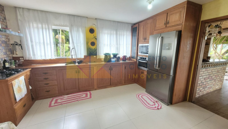 Imagem Casa com 5 Quartos à Venda, 369 m² em Testo Salto - Blumenau Imagem Casa com 5 Quartos à Venda, 369 m² em Testo Salto - Blumenau