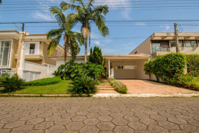 Casa com 5 Quartos à Venda, 270 m² em Acapulco - Guarujá