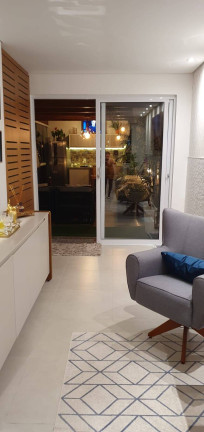 Imagem Casa com 2 Quartos à Venda,  em Madri - Palhoça