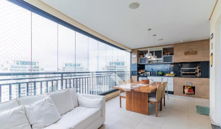 Apartamento com 3 Quartos à Venda, 195 m² em Jardim Marajoara - São Paulo