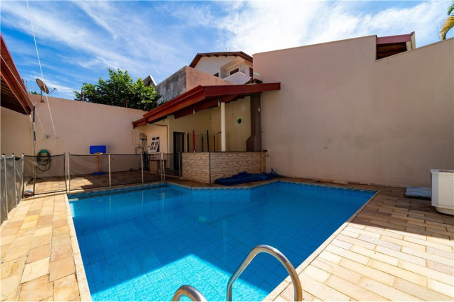 Imagem Casa com 3 Quartos à Venda, 291 m² em Jardim Das Samambaias - Jundiaí Imagem Casa com 3 Quartos à Venda, 291 m² em Jardim Das Samambaias - Jundiaí