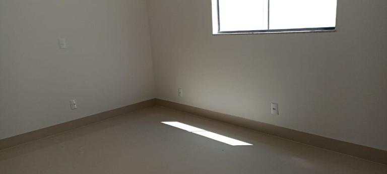 Imagem Casa com 3 Quartos à Venda, 135 m² em Setor Faiçalville - Goiânia