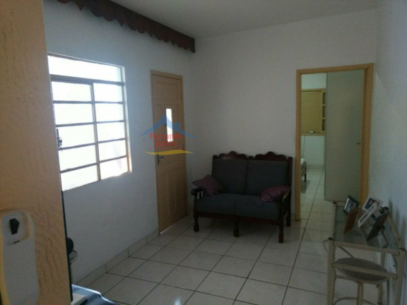 Sobrado com 3 Quartos à Venda, 137 m² em Parque São Vicente - Mauá
