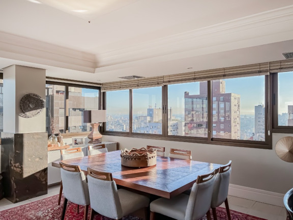 Imagem Apartamento com 3 Quartos à Venda, 243 m² em Rio Branco - Porto Alegre