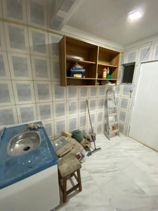 Imagem Kitnet à Venda, 25 m² em Guilhermina - Praia Grande Imagem Kitnet à Venda, 25 m² em Guilhermina - Praia Grande