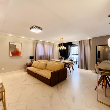 Imagem Apartamento com 3 Quartos à Venda, 118 m² em Meia Praia - Itapema