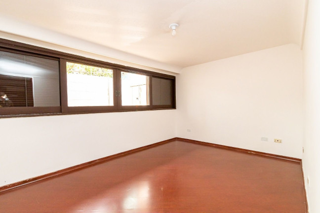 Imagem Casa com 5 Quartos à Venda, 1.200 m² em São Lourenço - Curitiba