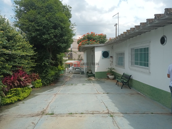 Sobrado com 3 Quartos à Venda, 300 m² em Vila Yara - Osasco