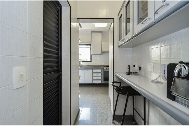 Imagem Imóvel com 4 Quartos à Venda, em Higienópolis - São Paulo Imagem Imóvel com 4 Quartos à Venda, em Higienópolis - São Paulo