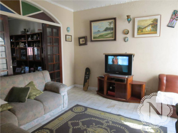 Imagem Sobrado com 5 Quartos à Venda, 276 m² em Centro - Itanhaém Imagem Sobrado com 5 Quartos à Venda, 276 m² em Centro - Itanhaém