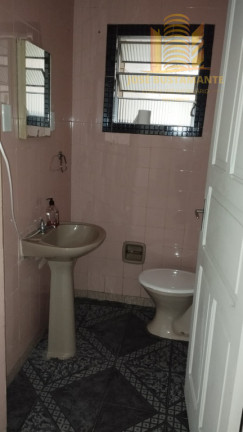 Imagem Casa com 3 Quartos para Alugar, 200 m² em Vila Brasílio Machado - São Paulo