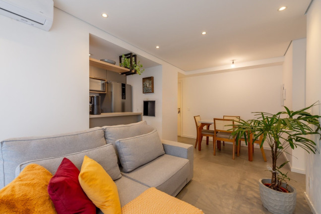 Imagem Apartamento com 2 Quartos à Venda, 61 m² em Santana - Porto Alegre