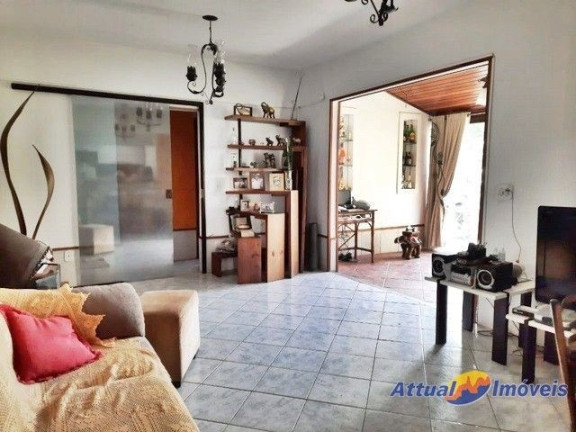 Imagem Casa com 4 Quartos à Venda, 174 m² em Vargem Grande - Teresópolis