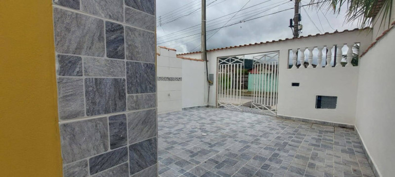 Imagem Casa com 2 Quartos à Venda, 150 m² em Jardim Leonor - Mongaguá