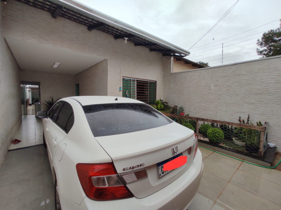 Casa com 3 Quartos à Venda, 130 m² em Oriente Ville - Goiania