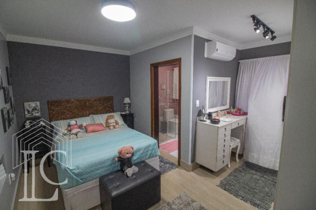 Imagem Casa com 4 Quartos à Venda, 104 m² em Santo Amaro - São Paulo