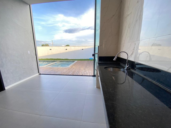 Imagem Casa com 3 Quartos à Venda, 210 m² em Sim - Feira De Santana