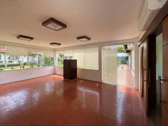 Imagem Casa com 4 Quartos à Venda, 800 m² em Vila Santo Antônio - Cotia