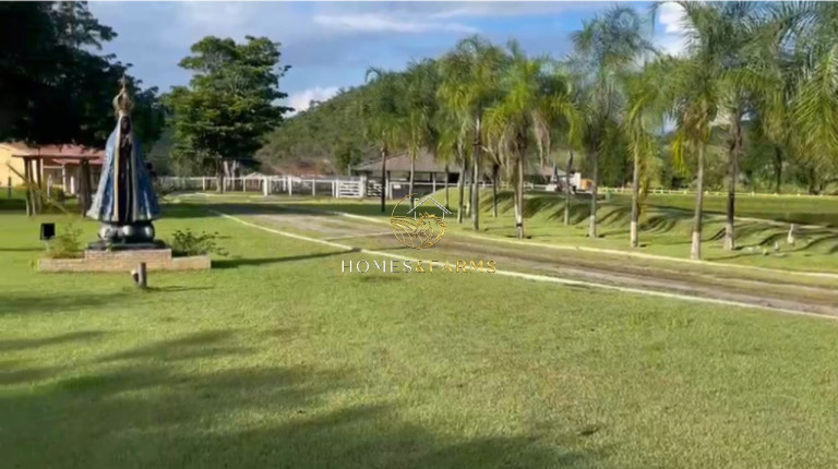 Imagem Imóvel com 4 Quartos à Venda, 3.146 m² em Zona Rural - Minaçu Imagem Imóvel com 4 Quartos à Venda, 3.146 m² em Zona Rural - Minaçu