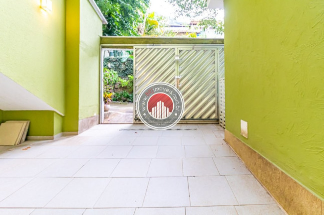 Imagem Casa com 4 Quartos à Venda, 595 m² em Humaitá - Rio De Janeiro Imagem Casa com 4 Quartos à Venda, 595 m² em Humaitá - Rio De Janeiro