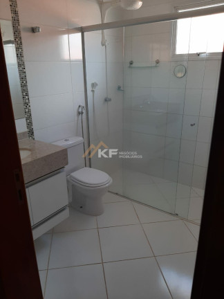 Imagem Sobrado com 4 Quartos à Venda, 277 m² em Residencial Flórida - Ribeirão Preto