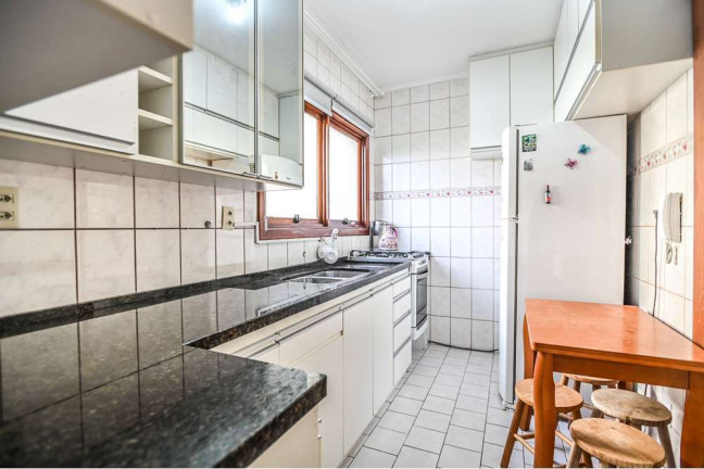 Imagem Cobertura com 3 Quartos à Venda, 163 m² em Teresópolis - Porto Alegre Imagem Cobertura com 3 Quartos à Venda, 163 m² em Teresópolis - Porto Alegre
