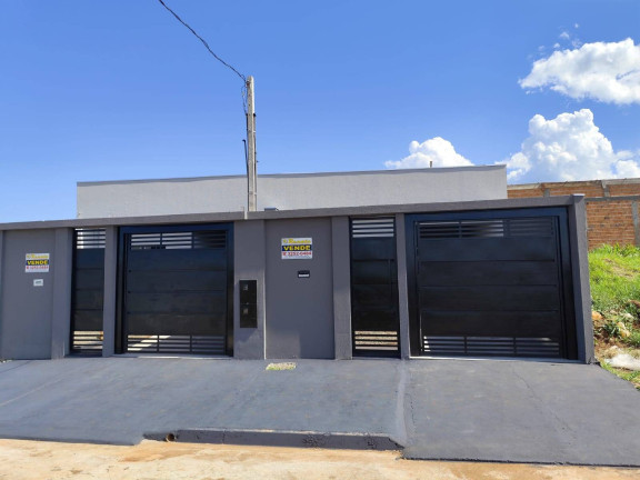 Casa com 3 Quartos à Venda, 150 m² em Jardim Casa Branca - Arapongas