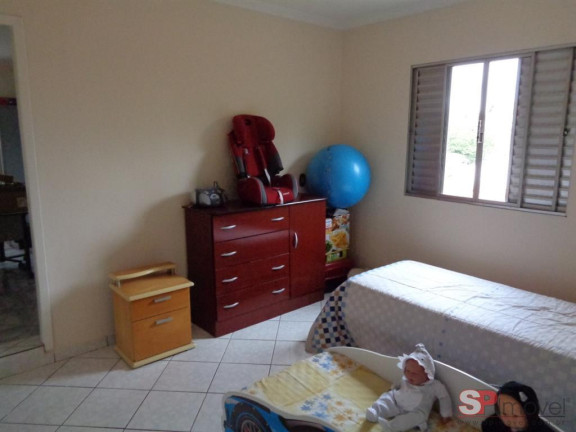 Imagem Casa com 4 Quartos à Venda, 240 m² em Vila Cláudio - Santo André