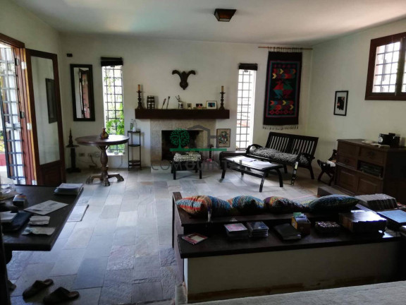 Imagem Casa com 4 Quartos à Venda, 1.000 m² em Gramado - Cotia Imagem Casa com 4 Quartos à Venda, 1.000 m² em Gramado - Cotia