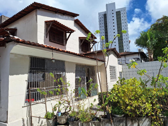 Imagem Casa com 5 Quartos à Venda, 203 m² em Parnamirim - Recife Imagem Casa com 5 Quartos à Venda, 203 m² em Parnamirim - Recife