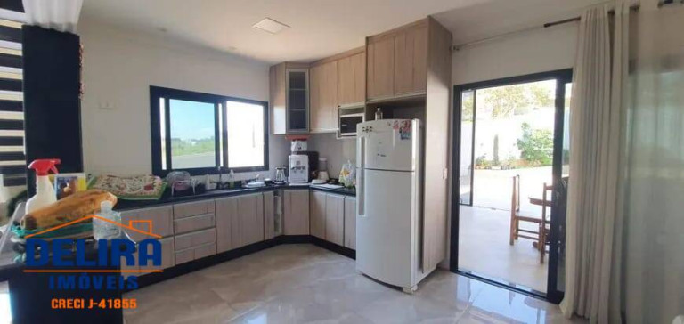 Imagem Casa com 3 Quartos à Venda, 275 m² em Jundiaizinho (terra Preta) - Mairiporã Imagem Casa com 3 Quartos à Venda, 275 m² em Jundiaizinho (terra Preta) - Mairiporã