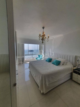 Imagem Apartamento com 3 Quartos à Venda, 206 m² em Centro - Balneário Camboriú Imagem Apartamento com 3 Quartos à Venda, 206 m² em Centro - Balneário Camboriú