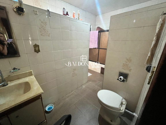 Imagem Imóvel com 3 Quartos à Venda, 2.503 m² em Centro - Vargem Imagem Imóvel com 3 Quartos à Venda, 2.503 m² em Centro - Vargem