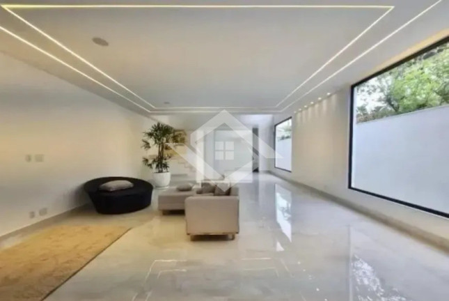 Imagem Casa com 4 Quartos à Venda, 453 m² em Barra Da Tijuca - Rio De Janeiro Imagem Casa com 4 Quartos à Venda, 453 m² em Barra Da Tijuca - Rio De Janeiro