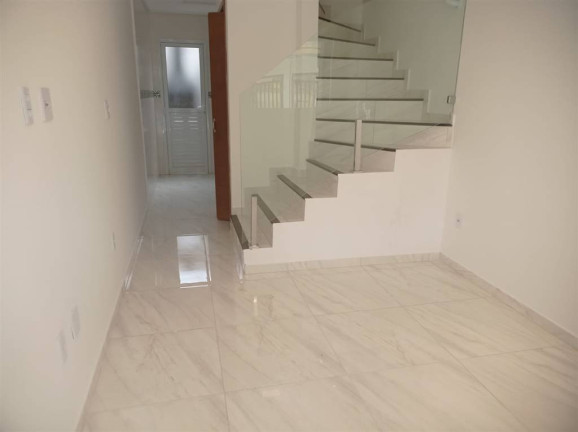 Sobrado com 2 Quartos à Venda, 50 m² em Quietude - Praia Grande