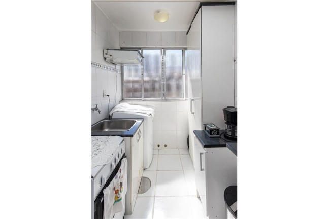 Imagem Imóvel com 2 Quartos à Venda, em Passo Da Areia - Porto Alegre Imagem Imóvel com 2 Quartos à Venda, em Passo Da Areia - Porto Alegre