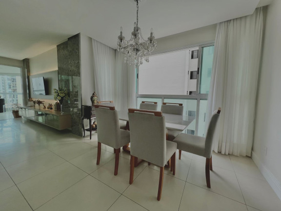 Imagem Apartamento com 3 Quartos à Venda, 158 m² em Centro - Balneário Camboriú Imagem Apartamento com 3 Quartos à Venda, 158 m² em Centro - Balneário Camboriú
