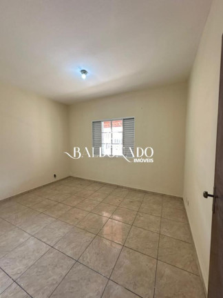 Imagem Casa com 3 Quartos à Venda, 250 m² em Centro - Extrema Imagem Casa com 3 Quartos à Venda, 250 m² em Centro - Extrema