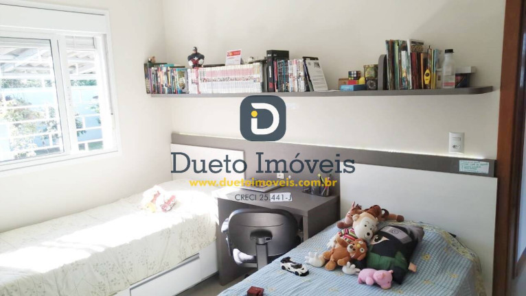Imagem Casa com 2 Quartos à Venda, 81 m² em Camobi - Santa Maria Imagem Casa com 2 Quartos à Venda, 81 m² em Camobi - Santa Maria