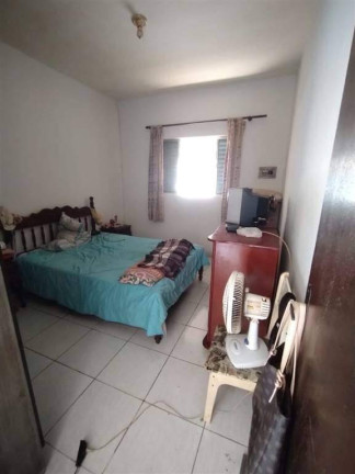Imagem Casa com 2 Quartos à Venda,  em Jardim Melvi - Praia Grande
