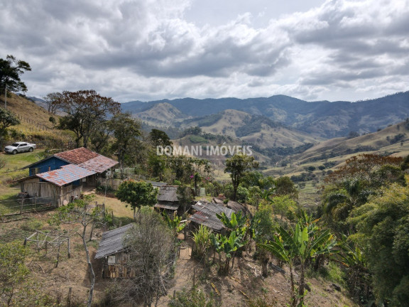 Imagem Imóvel com 3 Quartos à Venda, em Região Do São Bernardo - Campos Do Jordão Imagem Imóvel com 3 Quartos à Venda, em Região Do São Bernardo - Campos Do Jordão