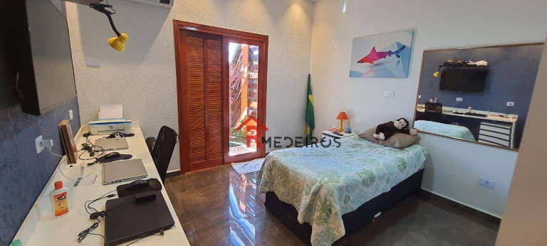 Imagem Casa com 3 Quartos à Venda, 250 m² em Balneário Flórida - Praia Grande Imagem Casa com 3 Quartos à Venda, 250 m² em Balneário Flórida - Praia Grande