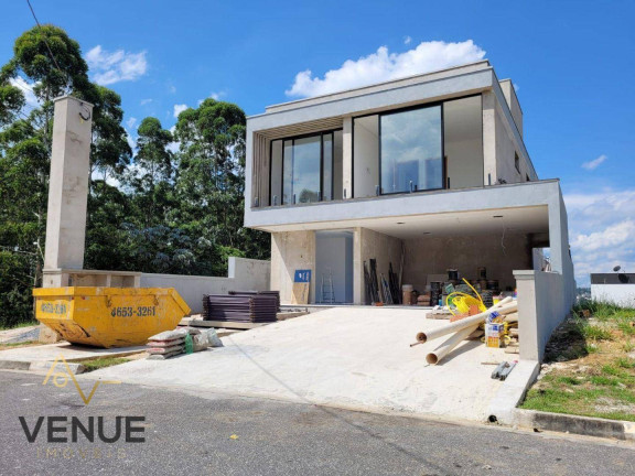 Sobrado com 4 Quartos à Venda, 364 m² em Arujá  - Arujá