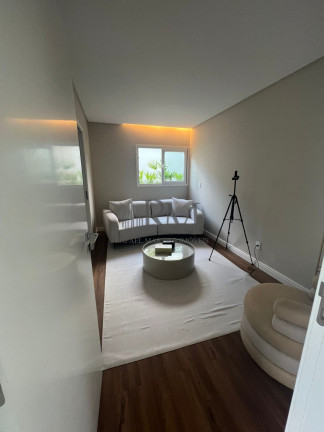 Imagem Casa com 4 Quartos à Venda, em Pedra Branca - Palhoça Imagem Casa com 4 Quartos à Venda, em Pedra Branca - Palhoça